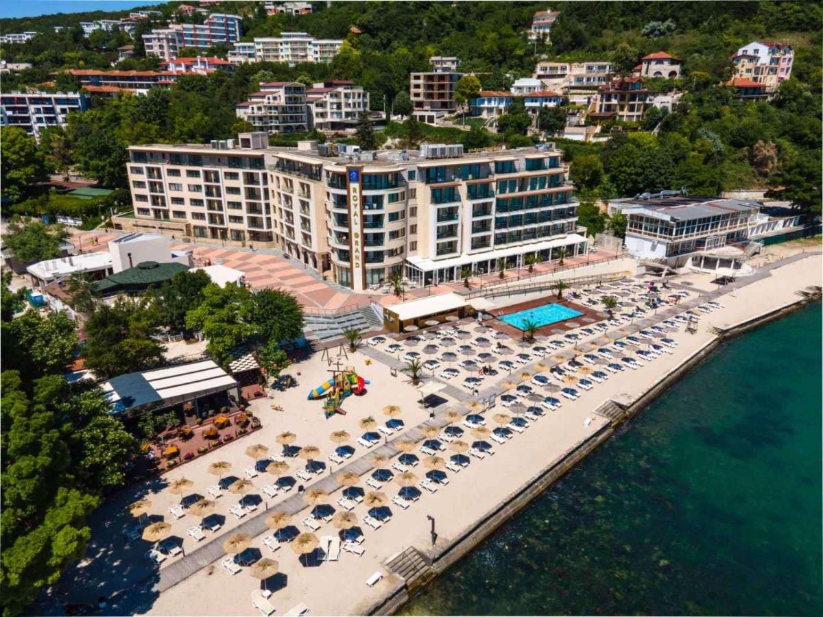 Royal Grand Hotel And Spa Kavarna ภายนอก รูปภาพ