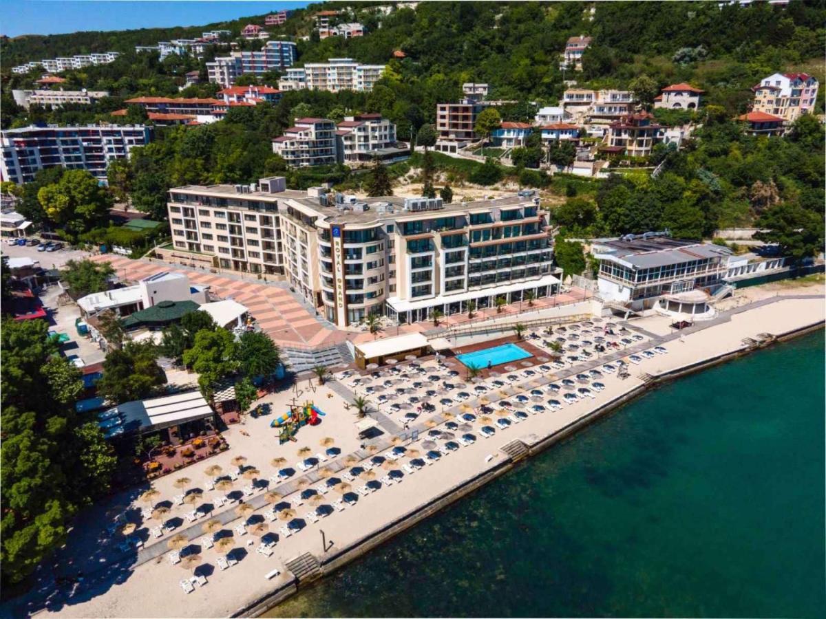 Royal Grand Hotel And Spa Kavarna ภายนอก รูปภาพ
