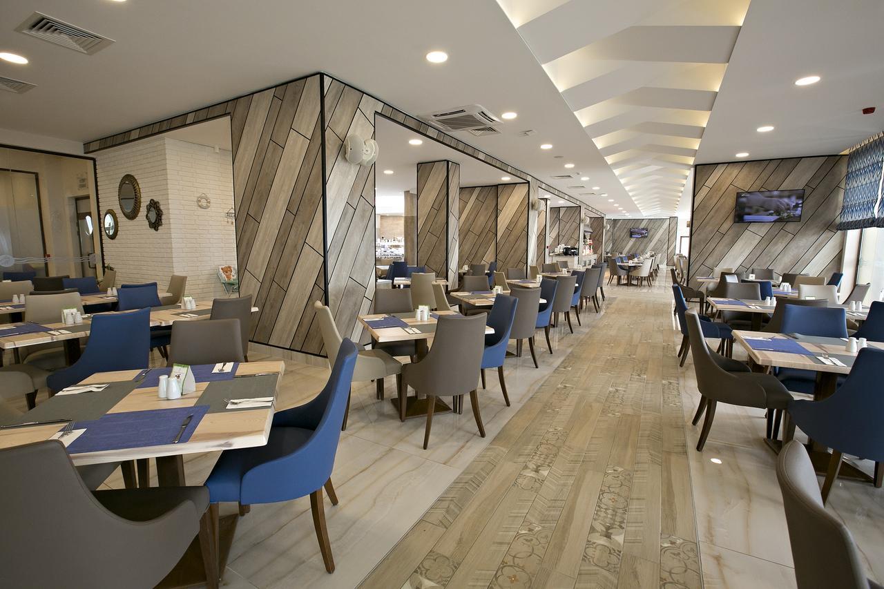 Royal Grand Hotel And Spa Kavarna ภายนอก รูปภาพ